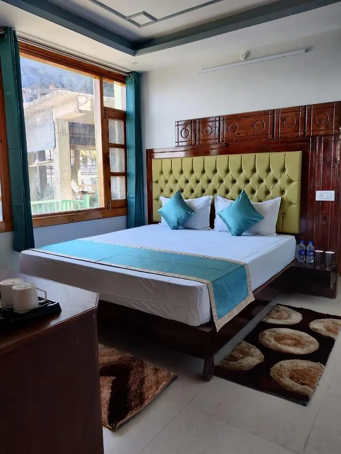 Golden Oak Bed & Breakfast Shimla 0*,  India