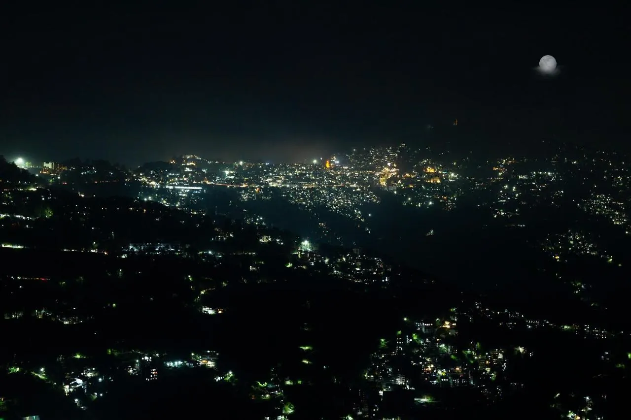 Golden Oak Bed & Breakfast Shimla